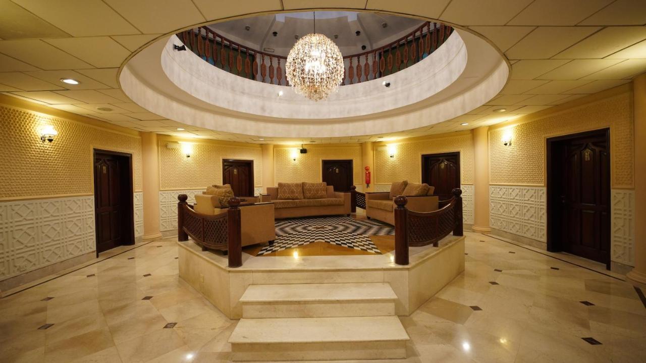 Legend Palace Islamabad Otel Dış mekan fotoğraf